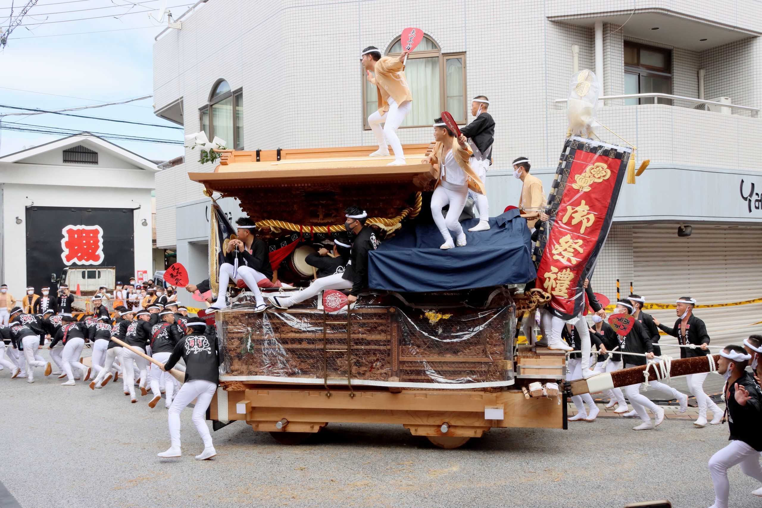 岸和田だんじり祭 | 日本のお祭カレンダー